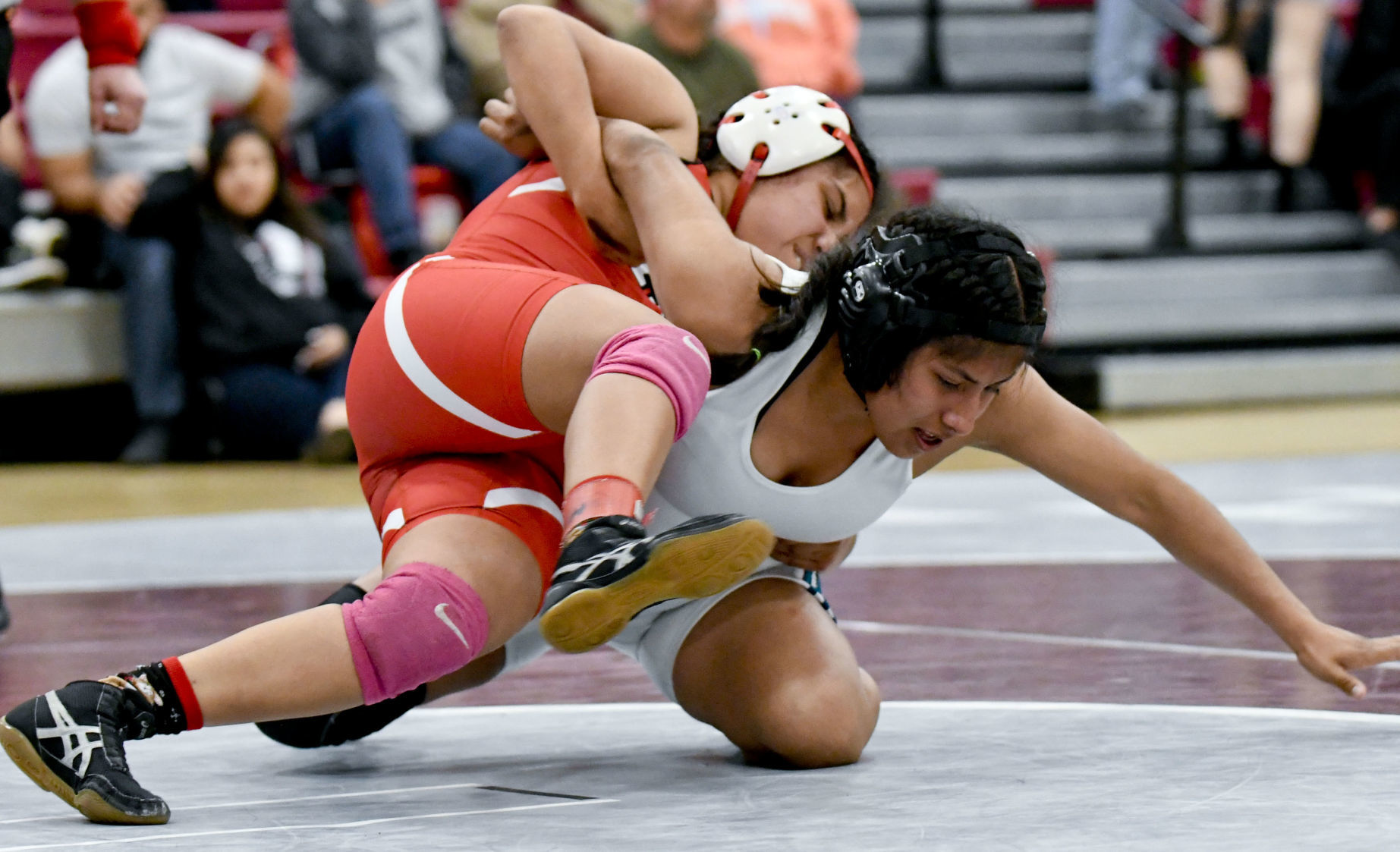 020520 Girls wrestling 12.jpg